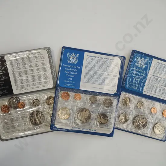 3x sets of NZ souvenir coins