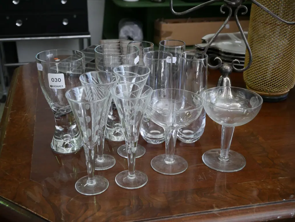 assorted glassware Image 1++
