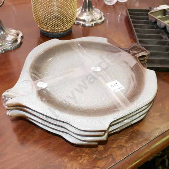4x Temuka fish plates