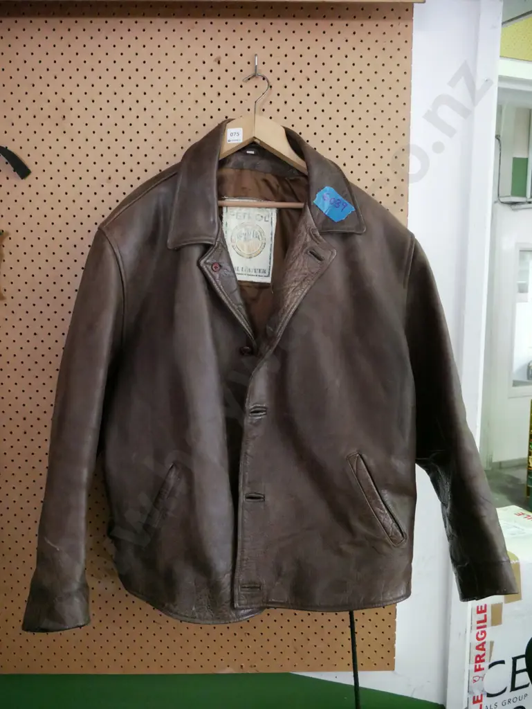 large gents brown leather jacket Image 1++