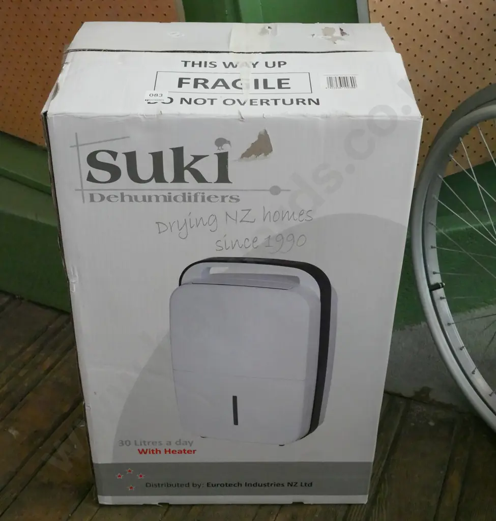 Suki dehumidifier in original packing Image 1++