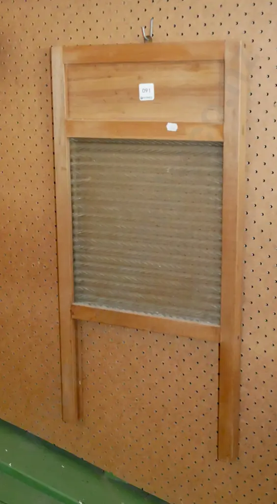 glass washboard Image 1++