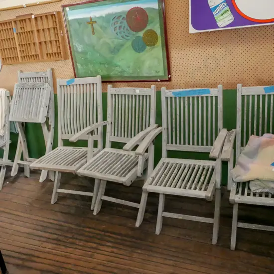 6x well weathered hardwoods outdoor chairs - 3 with arms, 3 without arms