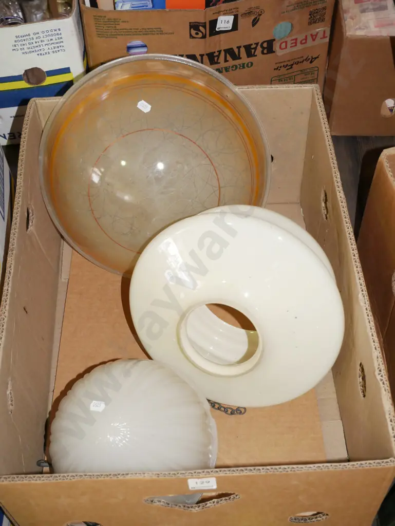 box of 3x part vintage light fittings Image 1++