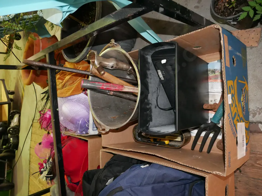 box; paper shredder, battered pail, hand tools etc Image 1++