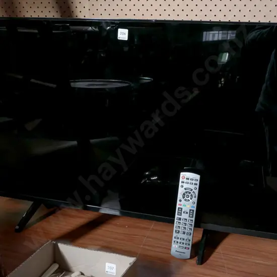 Panasonic 40" TV