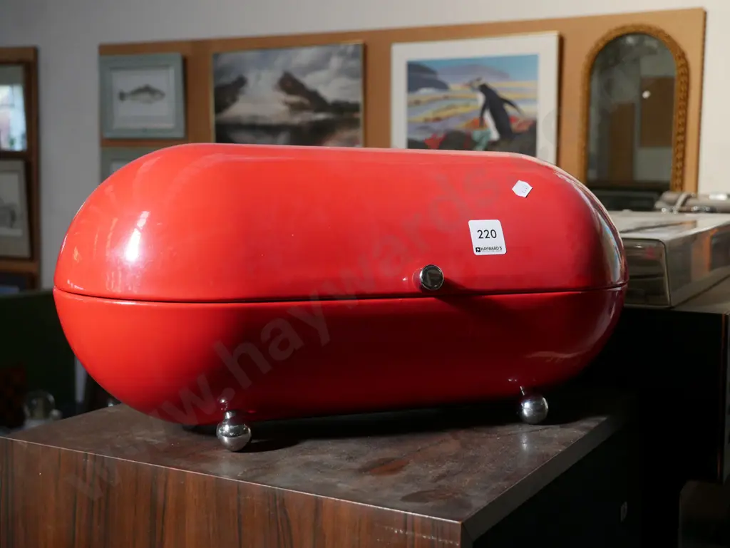 red metal breadbin Image 1++