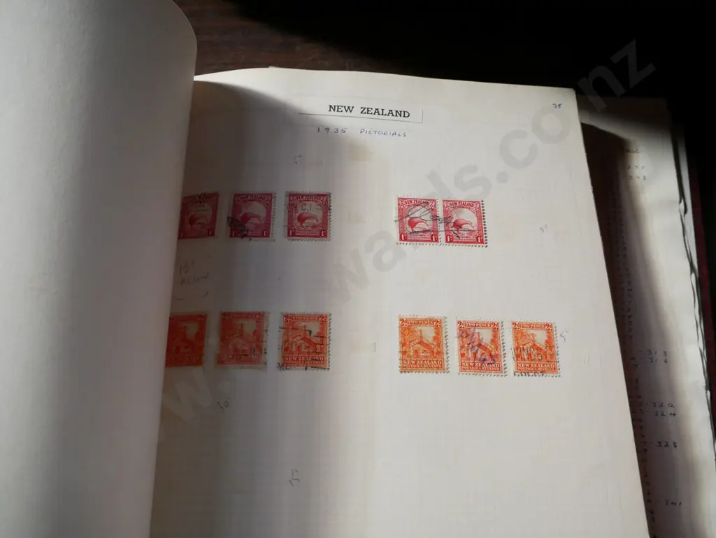 stamp albums Image 1++