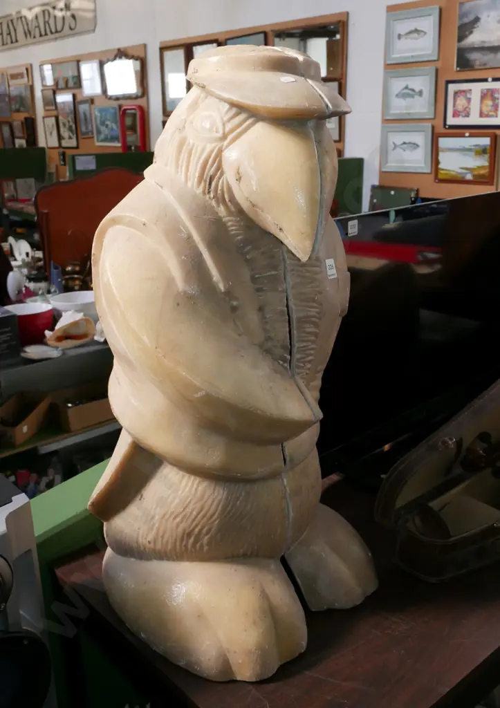 fibreglass mould used to make bronze penguin figures in Dunedin Exchange H-750 Image 1++