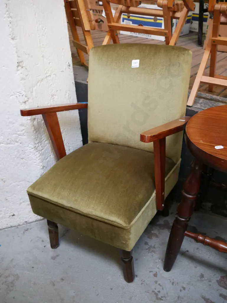 mid-century child's green velvet armchair Image 1++