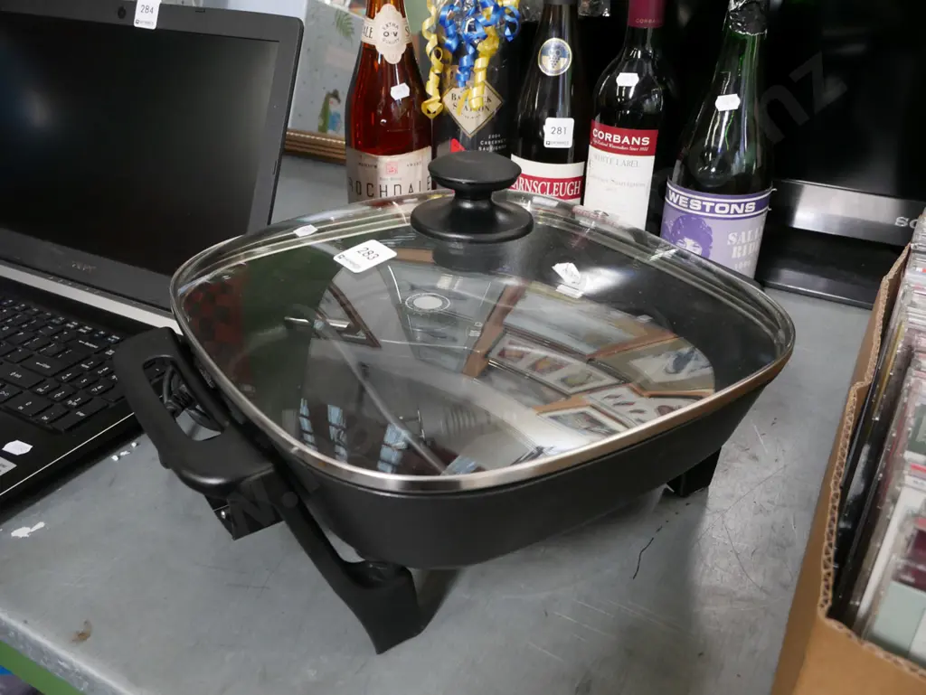 electric frying pan Image 1++