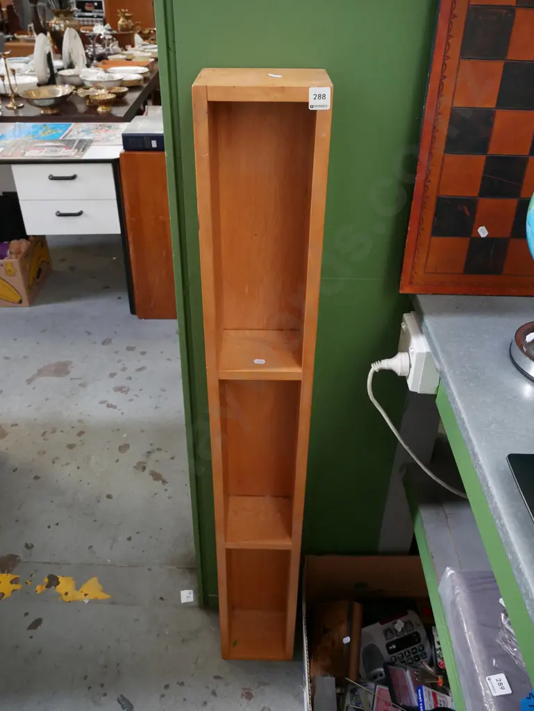 small wooden bookcase H-1250 W-160 D-130 Image 1++