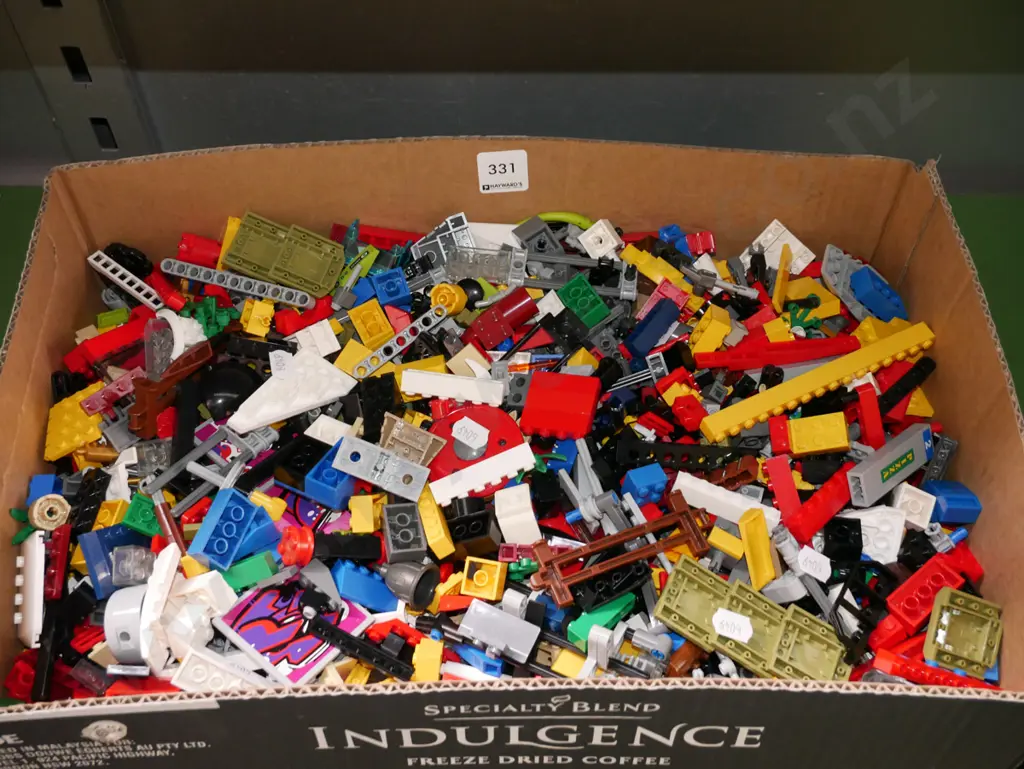 box of Lego Image 1++