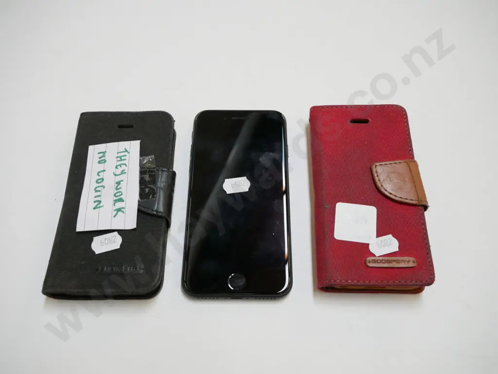 3x cell phones - working, no login Image 1++