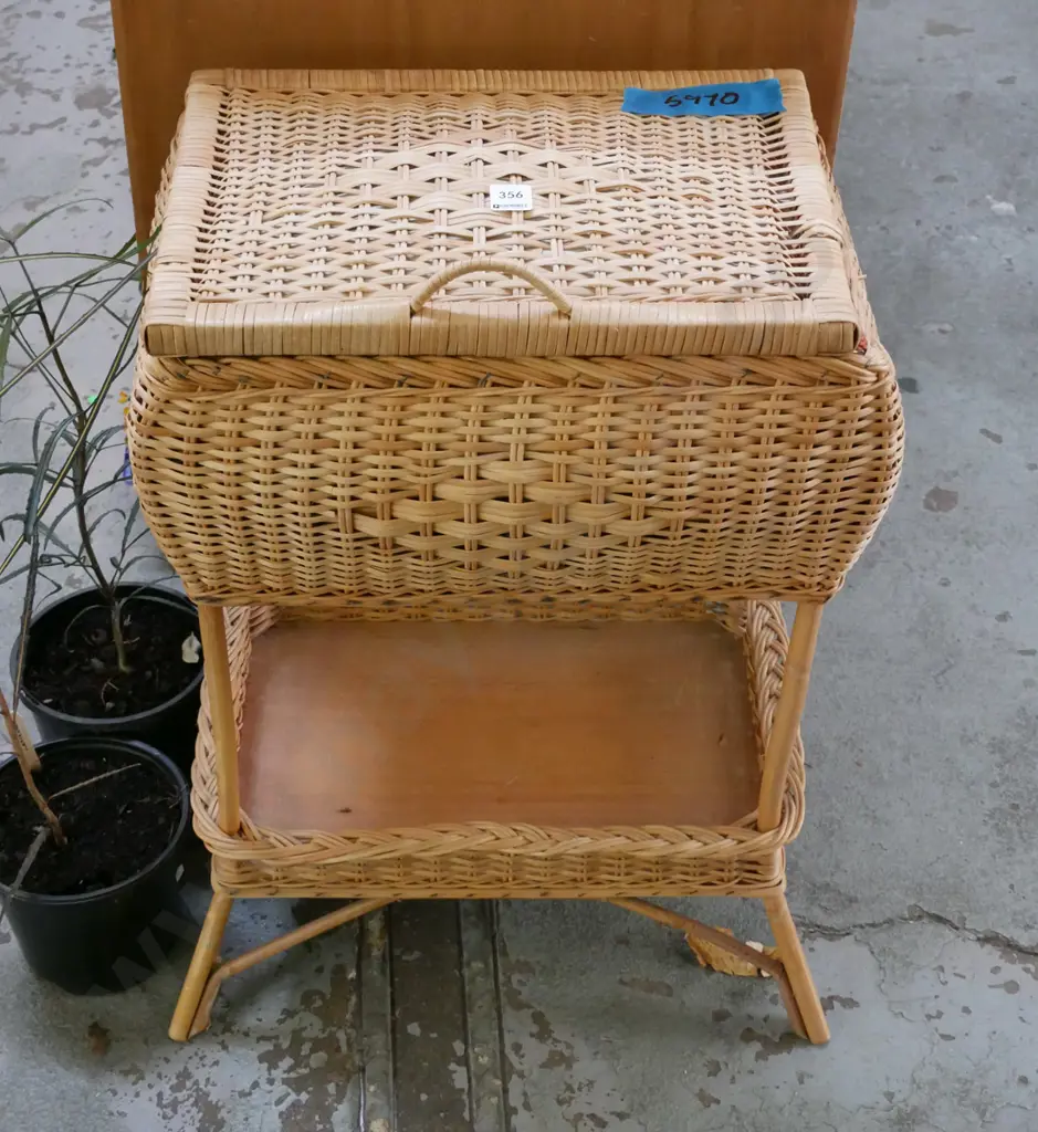 cane laundry hamper Image 1++
