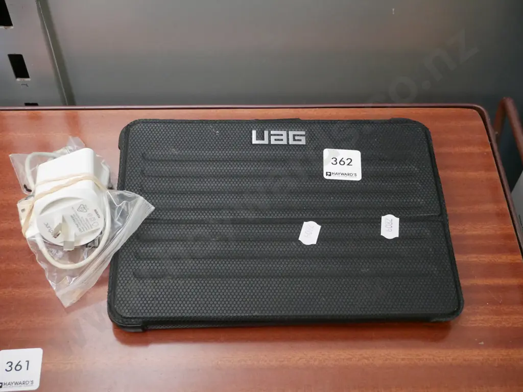 i-pad and charger Image 1++