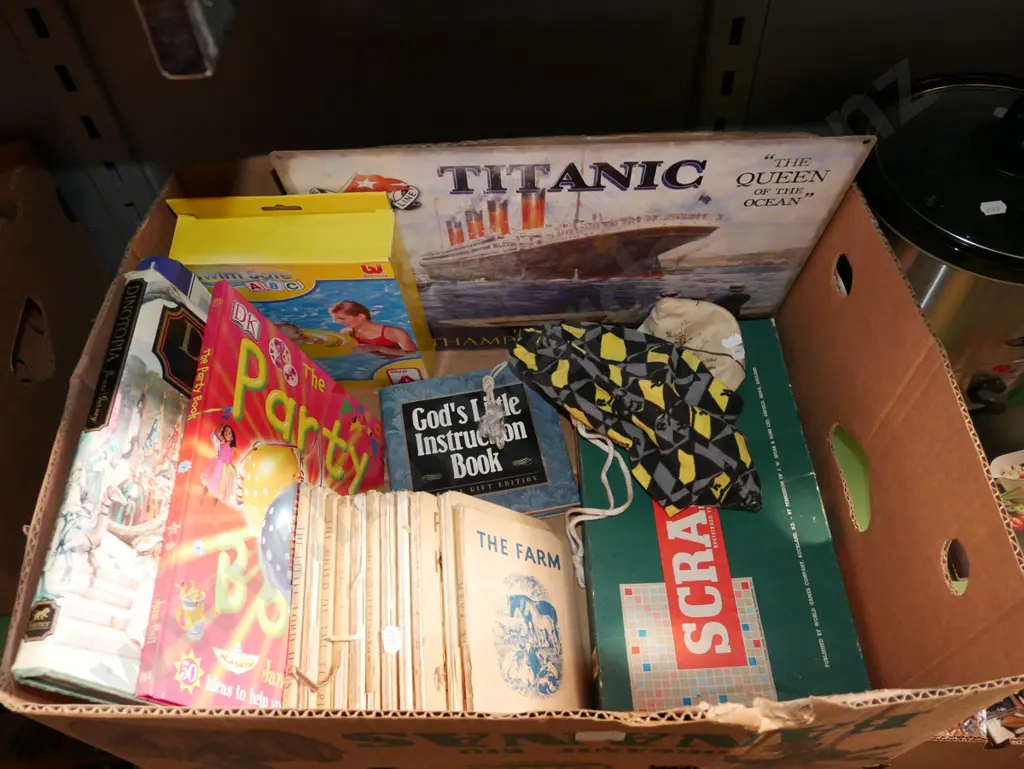 box; board games, Titanic print on tin, vintage children's books etc Image 1++