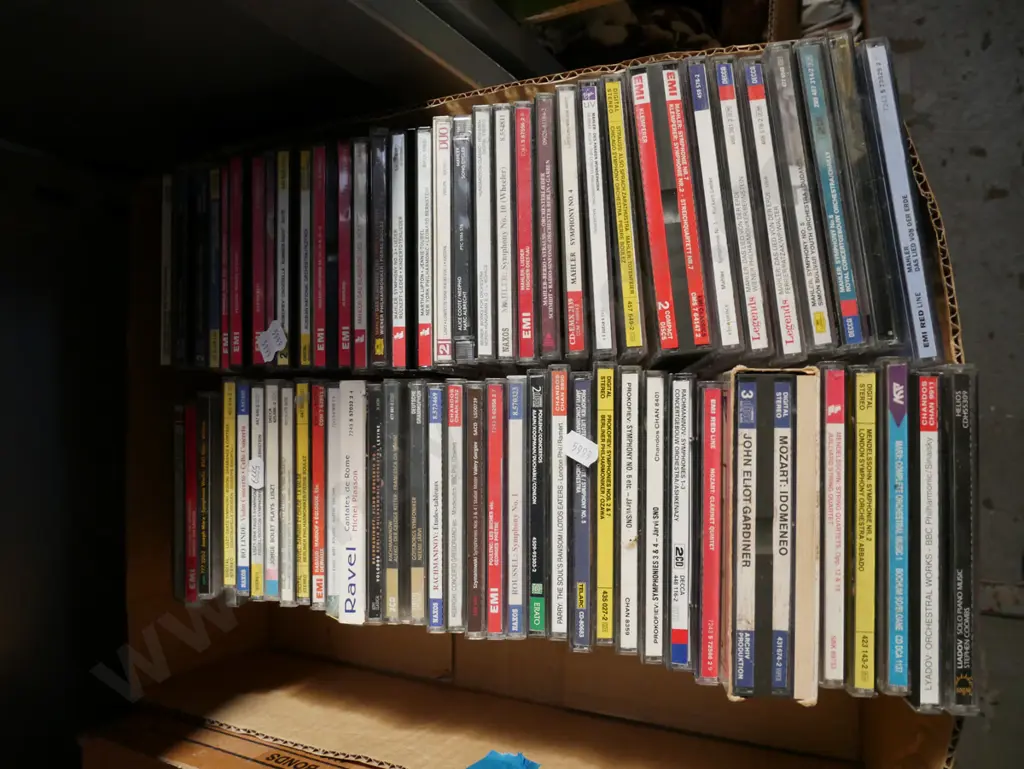 box of CDs   Image 1++