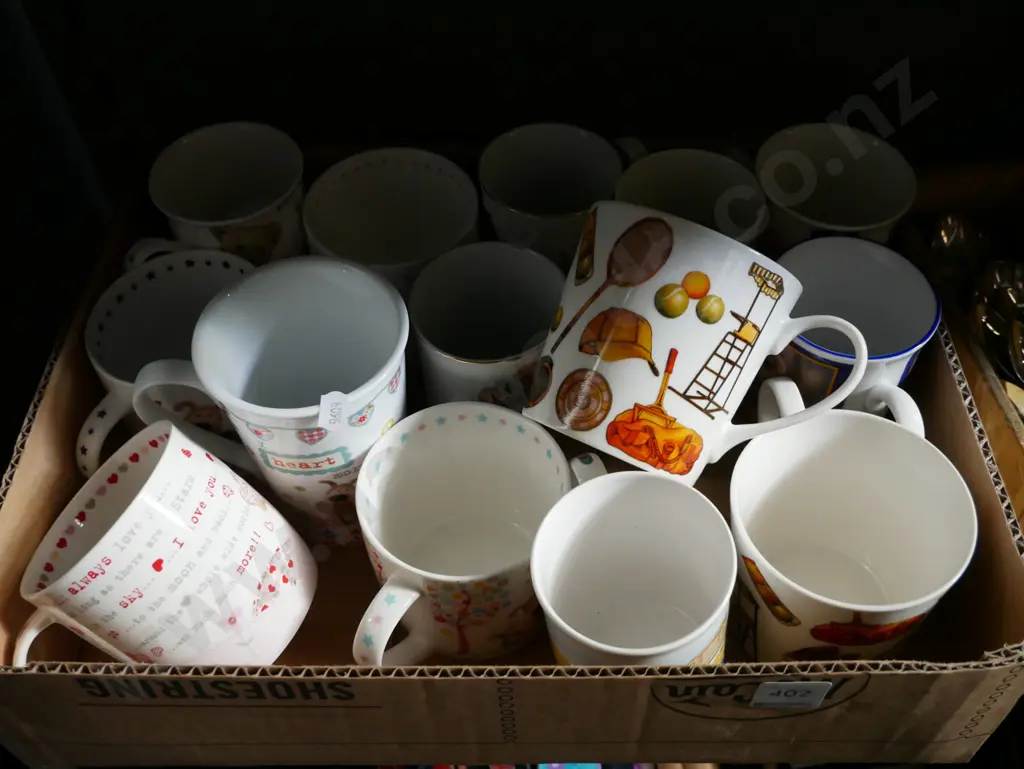 box of coffee cups Image 1++