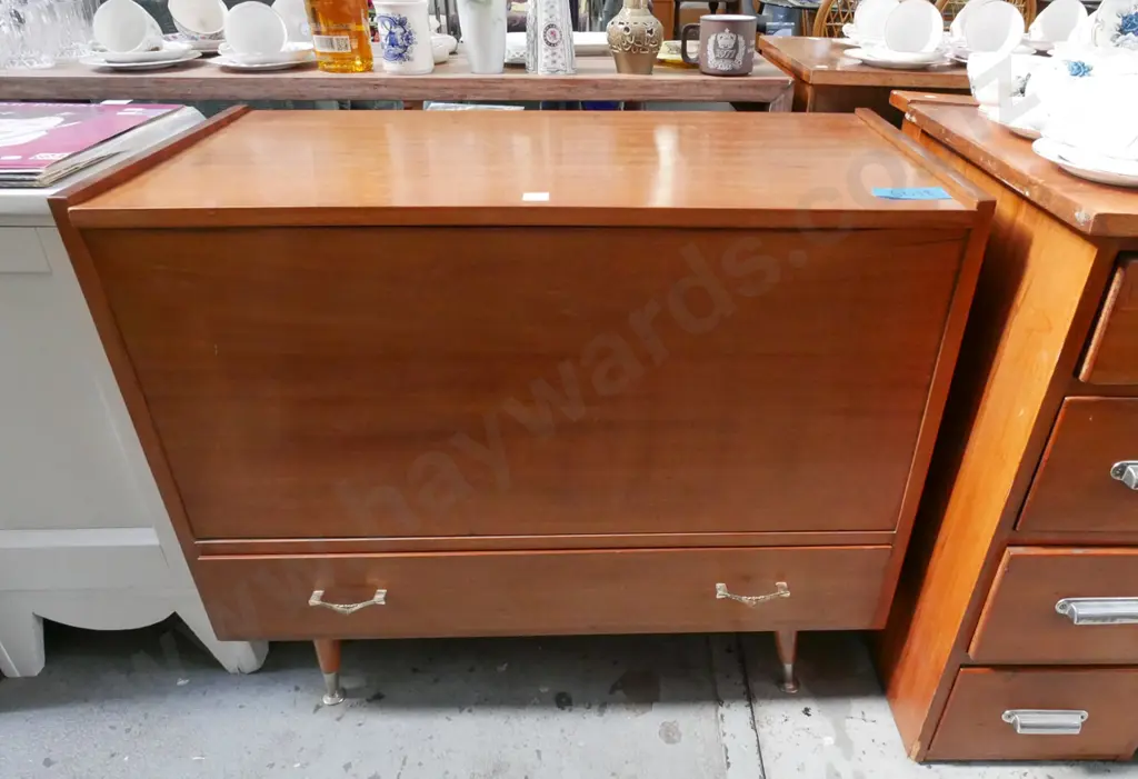 mid-century Big House furniture blanket box with drawer Image 1++