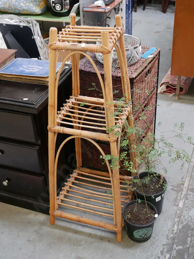 3 tier bamboo jardiniere stand Image 1++