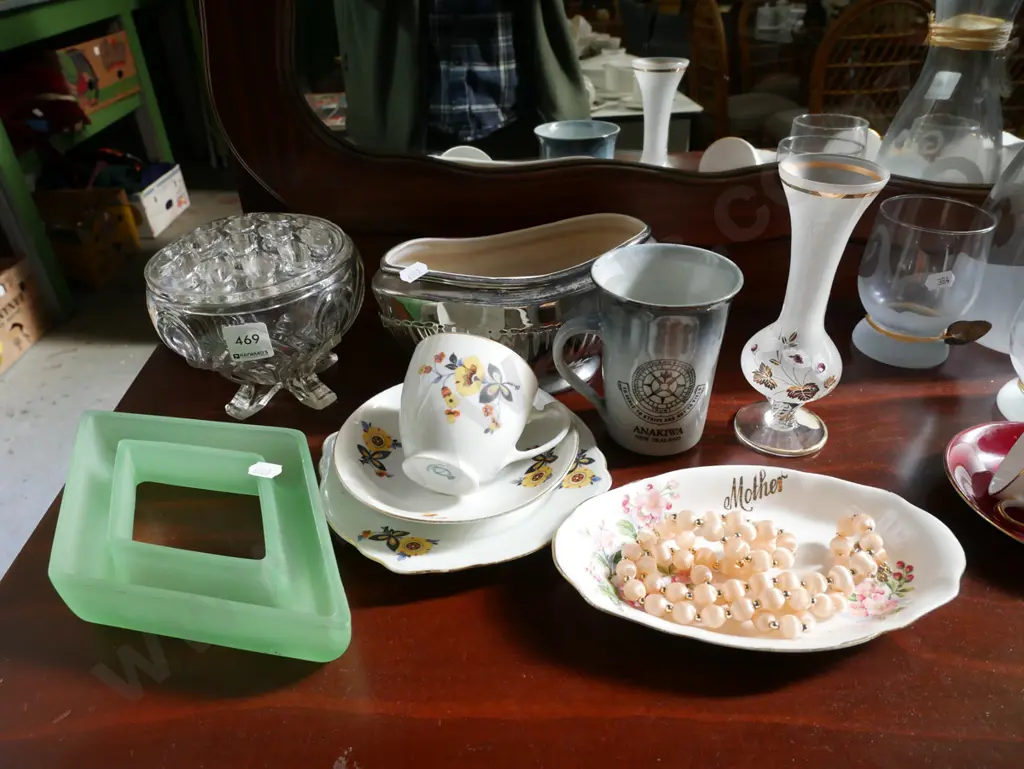 glass rose bowl, green glass trough vase, trio etc Image 1++
