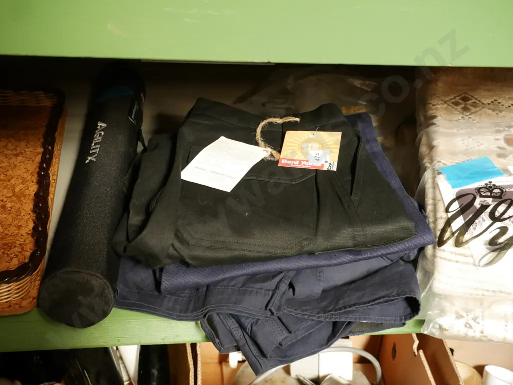 work shorts, pants, shirt, Agility case Image 1++
