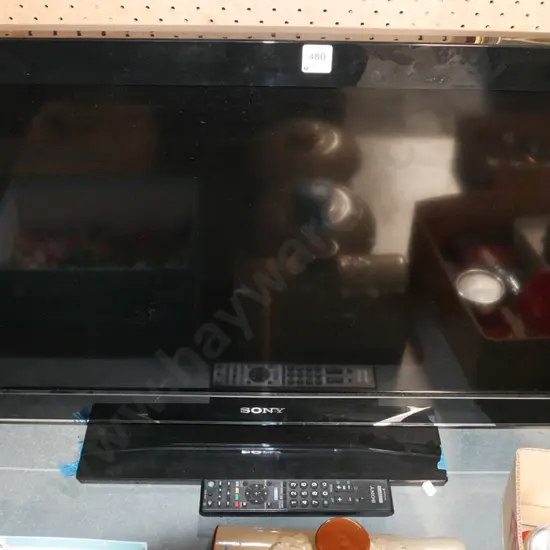 Sony Bravia 30" TV