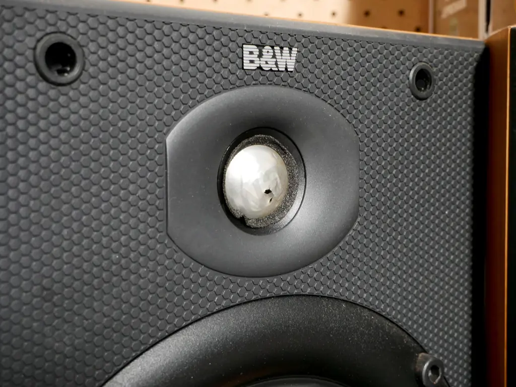 Sony FM stereo receiver and pair of B&W DM602 S2 speakers (1 tweeter may have damage) Image 1++