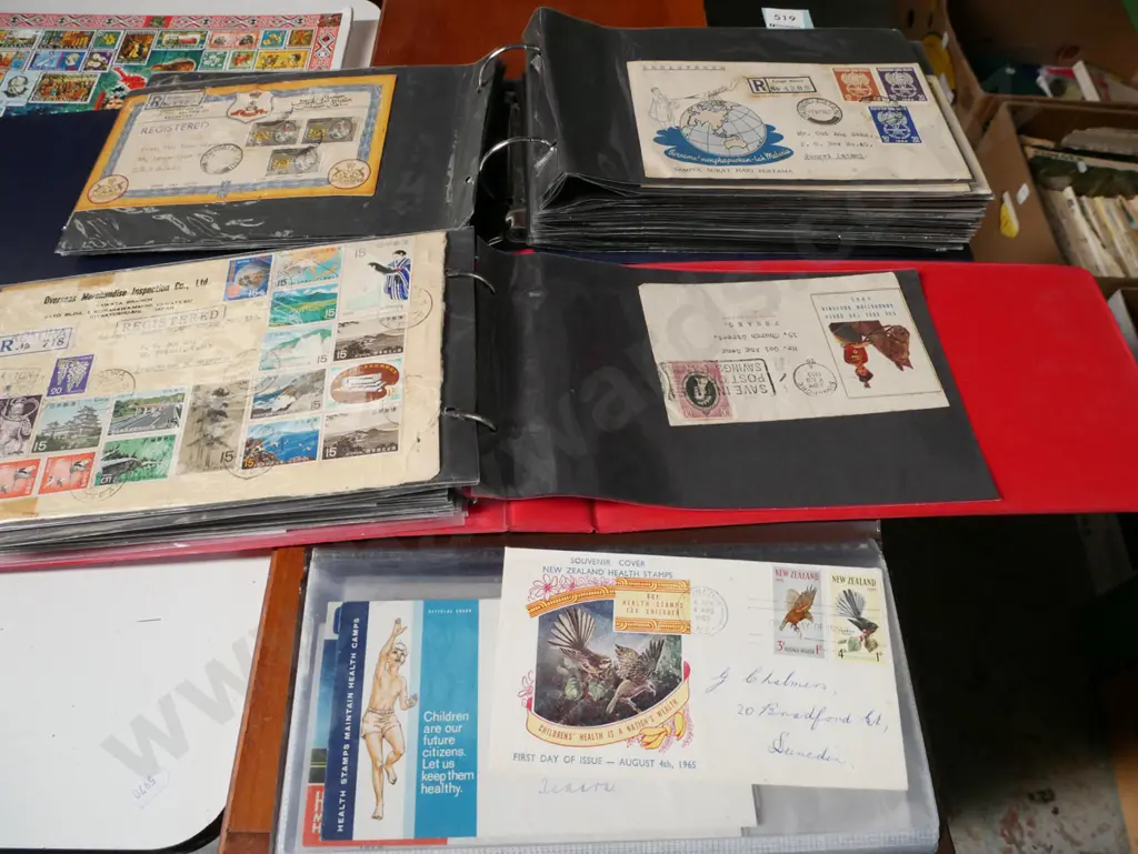 3x albums of first day covers Image 1++