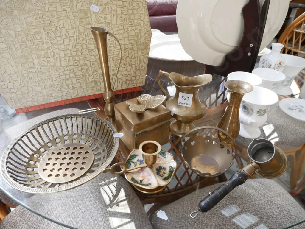 brass ware; vases, trinket box, candlestick etc Image 1++