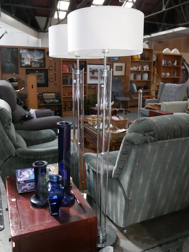 pair of modern glass and chrome standard lamps H-1610 Image 1++