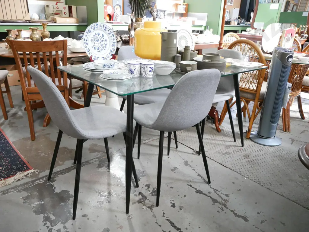 modern glass top table with 4x grey chairs H-760 W-140 D-800 Image 1++
