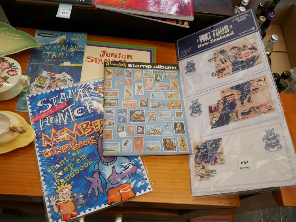 stamp albums & contents, first day covers Image 1++