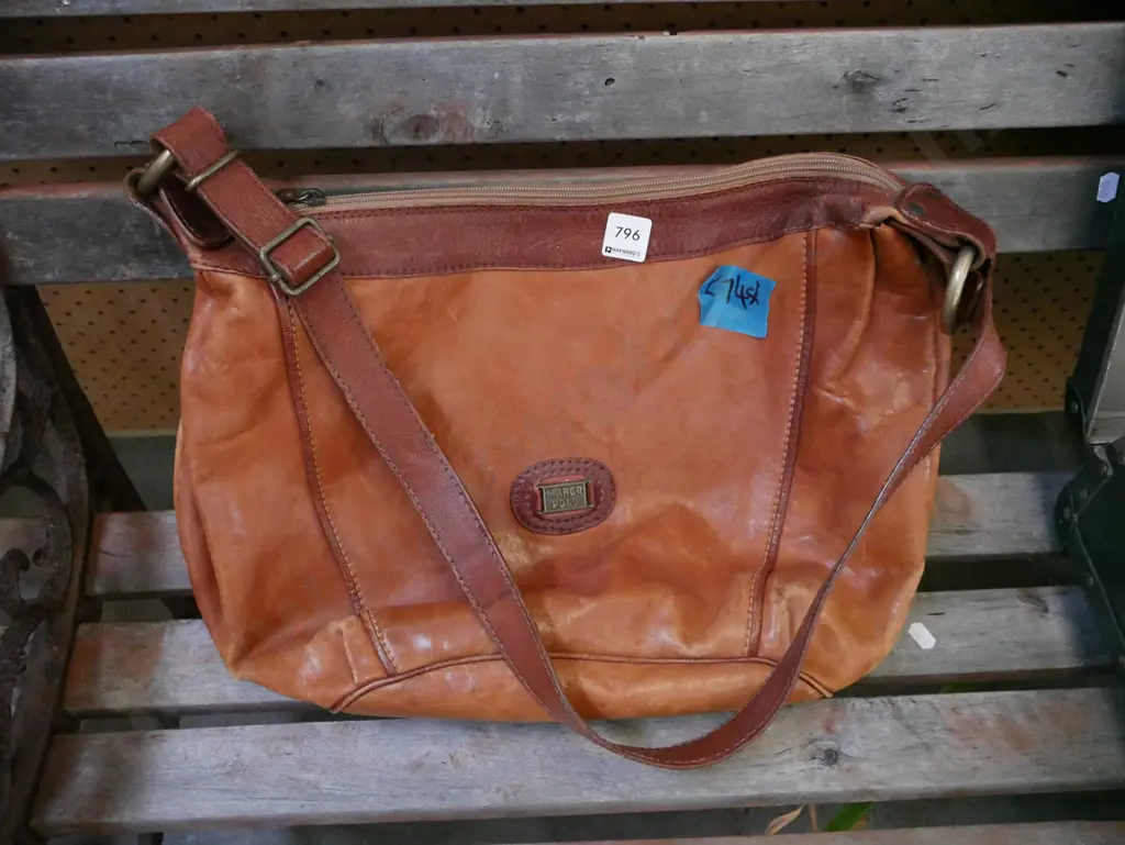 leather satchel Image 1++