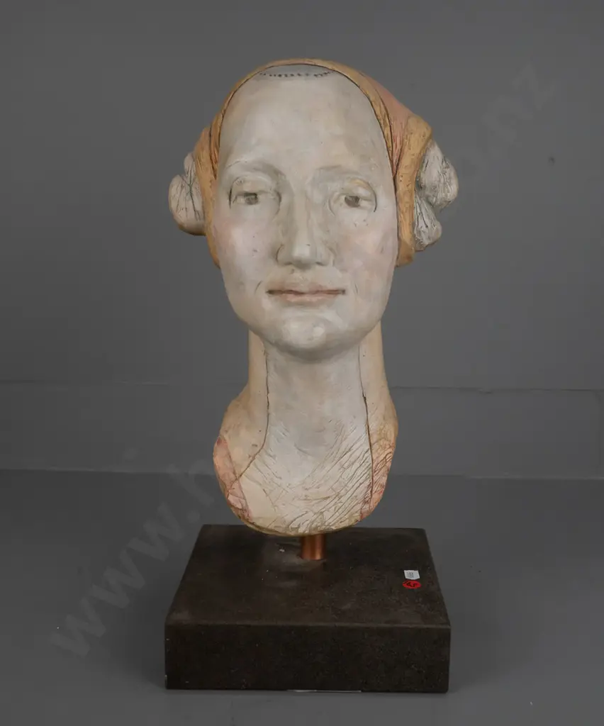 Margriet Wundhusen 2006, -  plaster head on stand "Renaiss Woman"  H-440 Image 1++