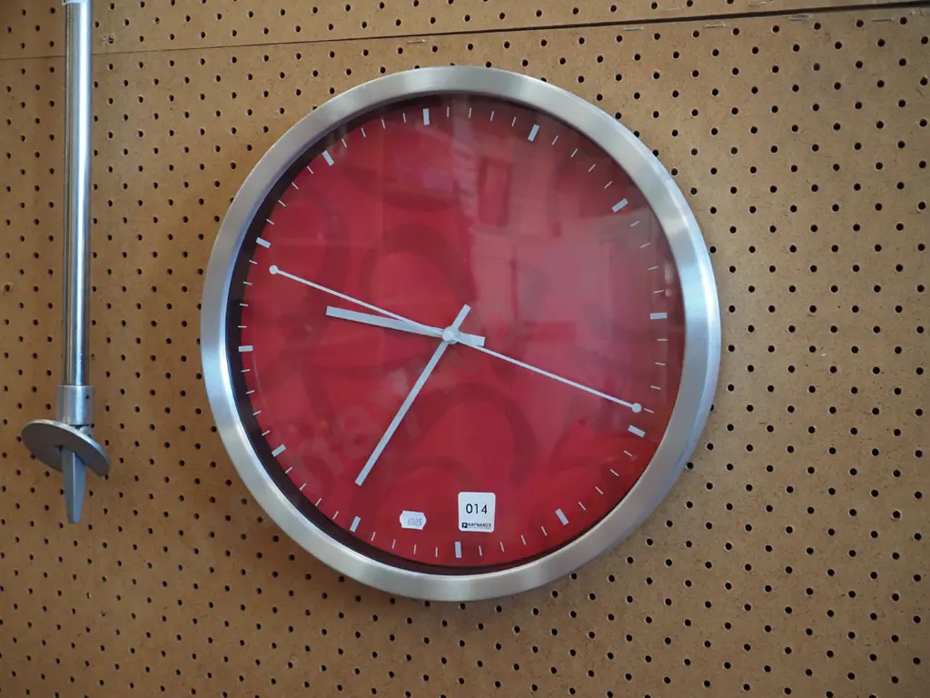 wall clock Image 1++