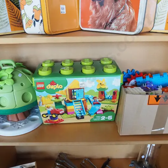 Duplo building blocks, toy sets