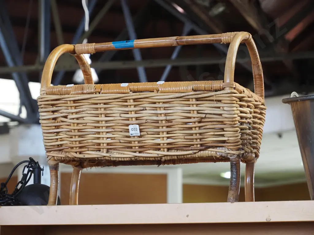 cane magazine rack Image 1++