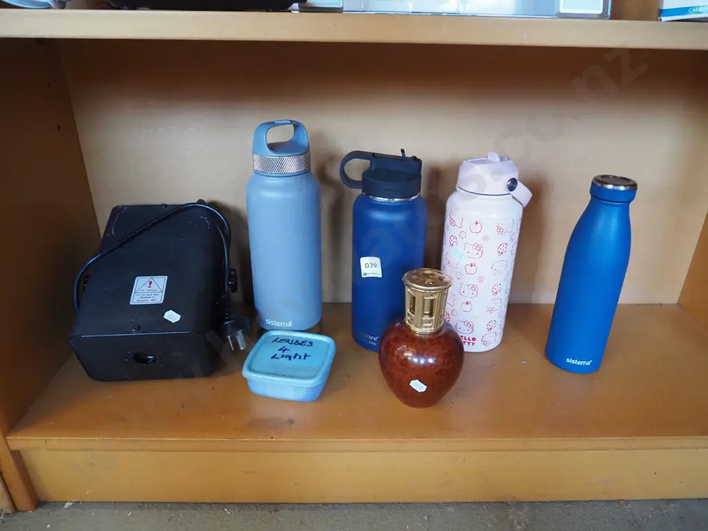 thermoses, scent bottle, laser light with additional lenses Image 1++