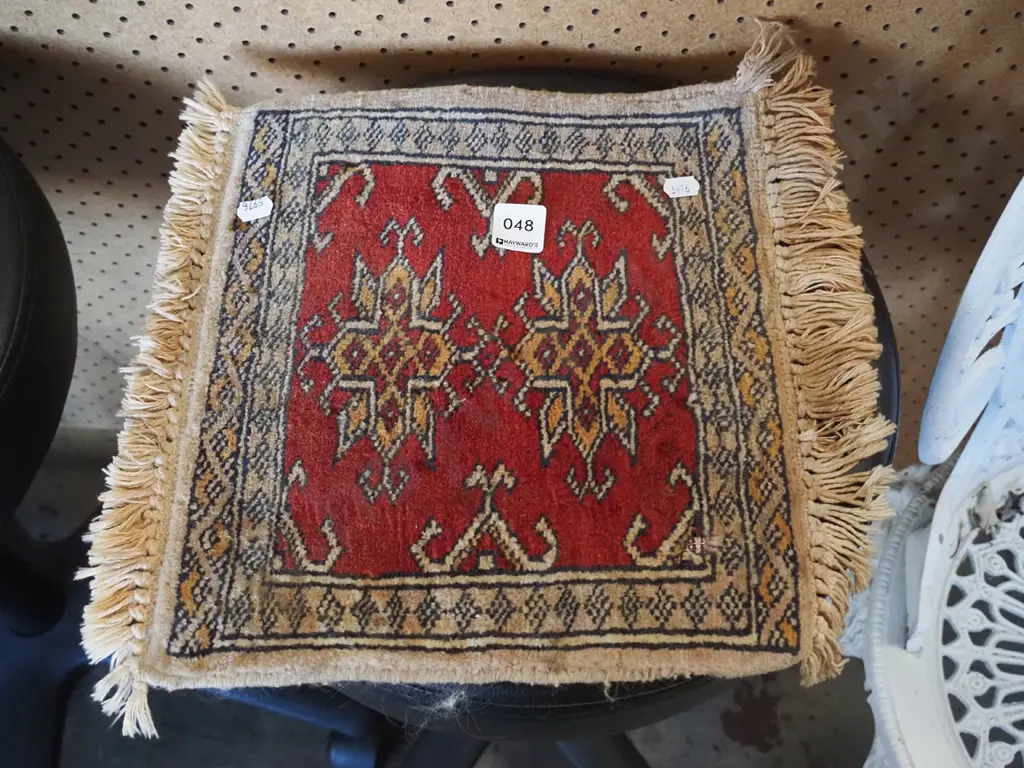 small prayer rug Image 1++