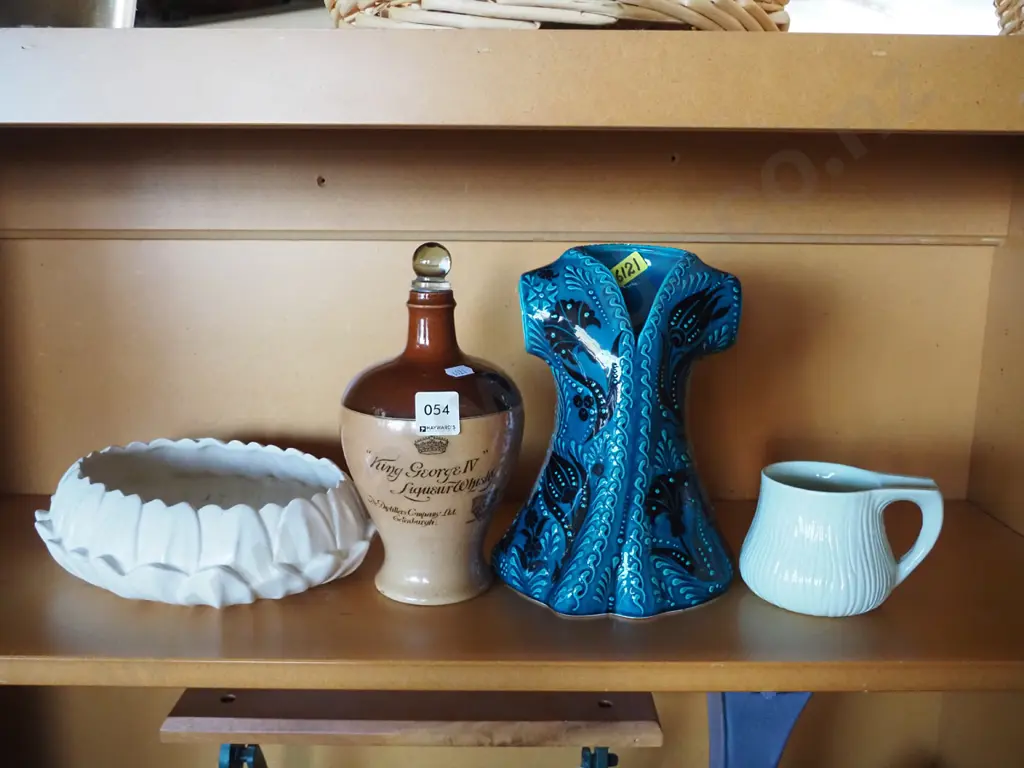 Spode lily pad vase, whisky bottle, cup etc Image 1++