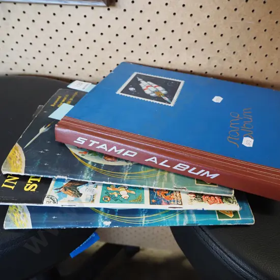 4x stamp albums