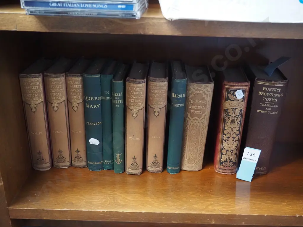 vintage books Image 1++