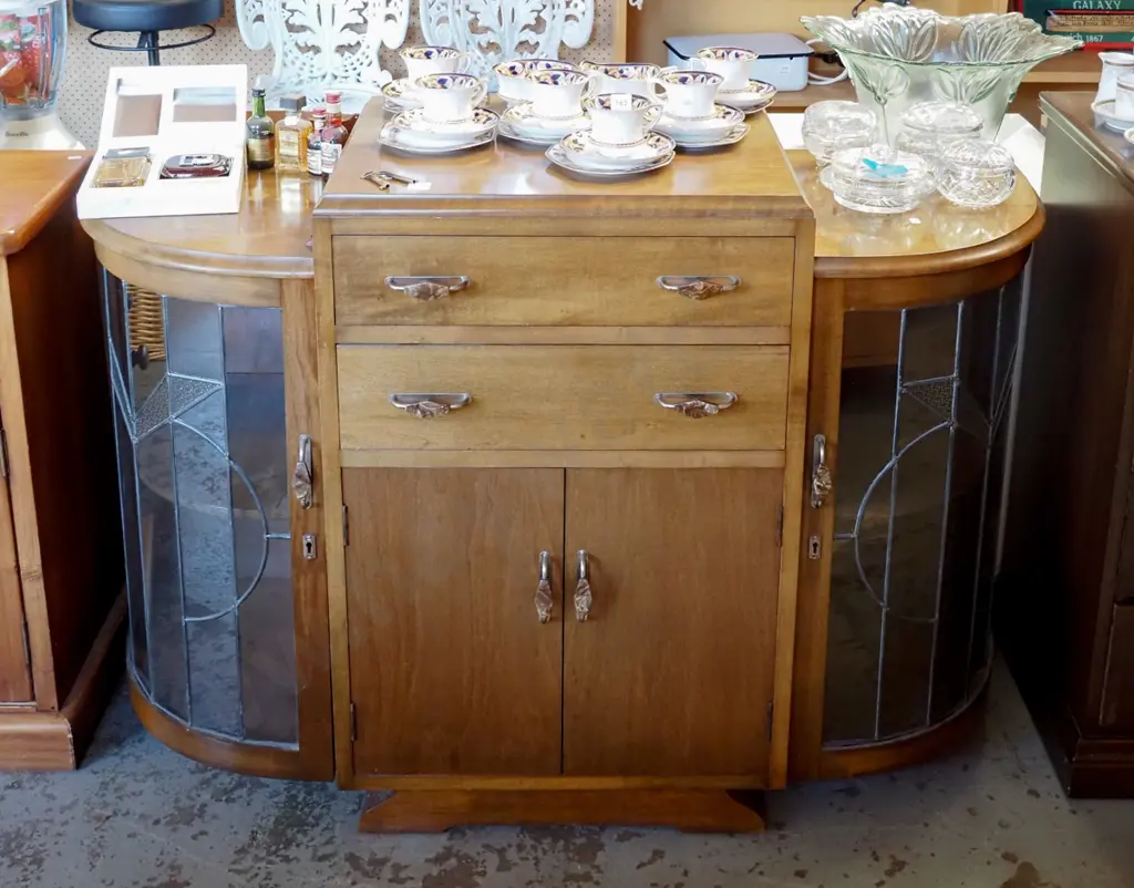 deco rimu sideboard with 2 leadlight and 2 solid doors, 2 drawers H-860 W-1220 D-450 Image 1++