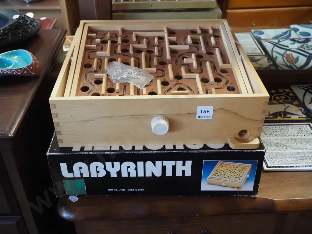 wooden labyrinth ball bearing game Image 1++