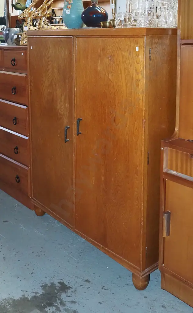 deco oak 2 door wardrobe H-1140 W-925 D-470 Image 1++