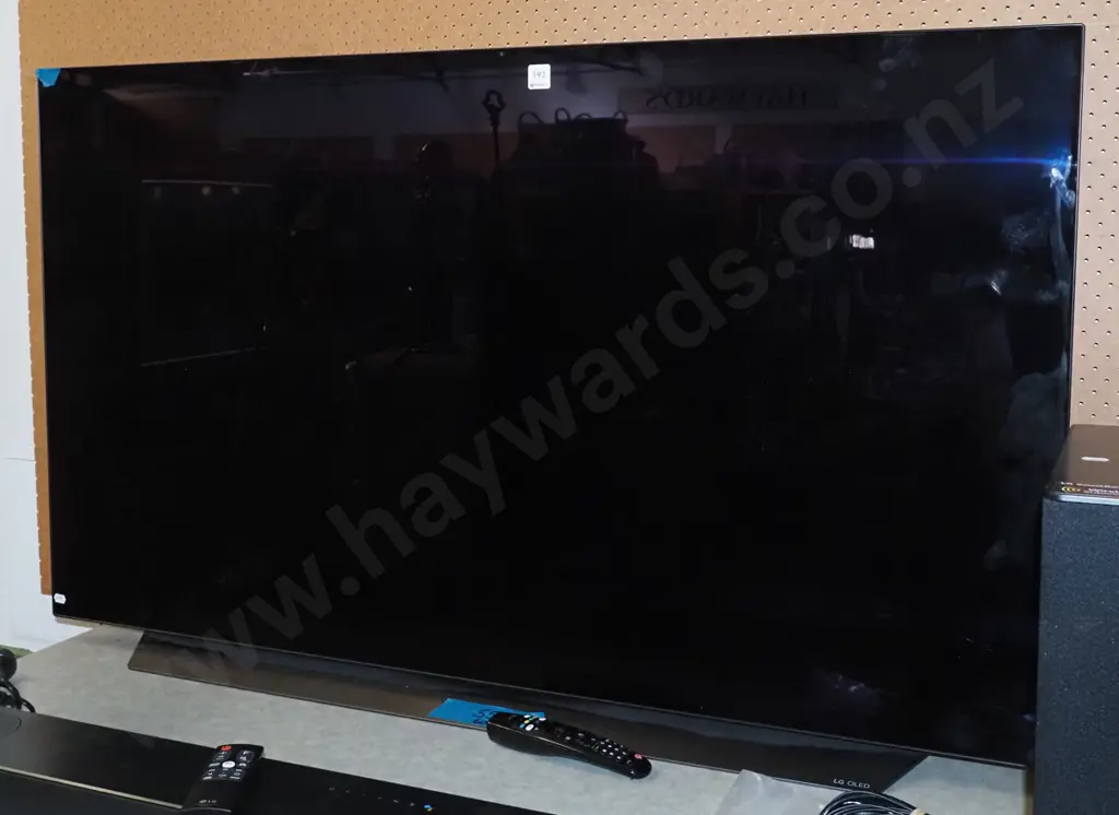 LG 55" OLED TV Image 1++