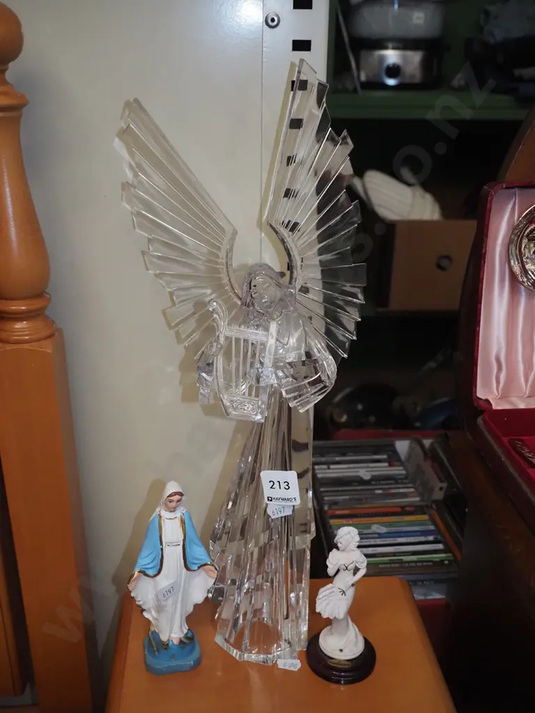  figurines, tall perspex angel H-420 Image 1++