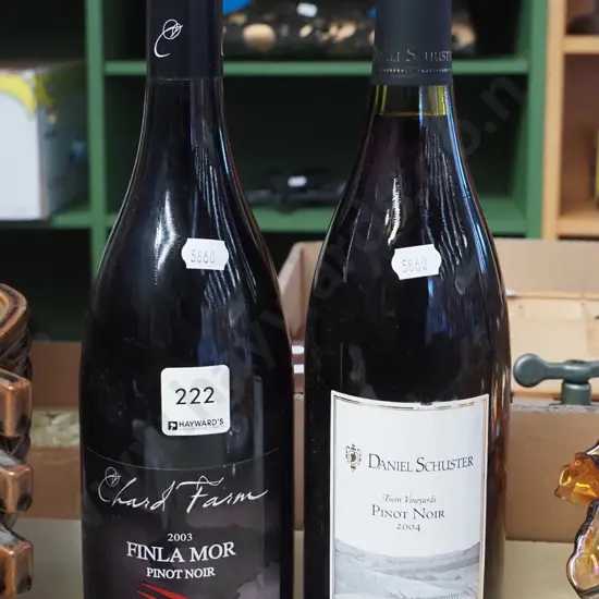 2x bottles of pinot noir
